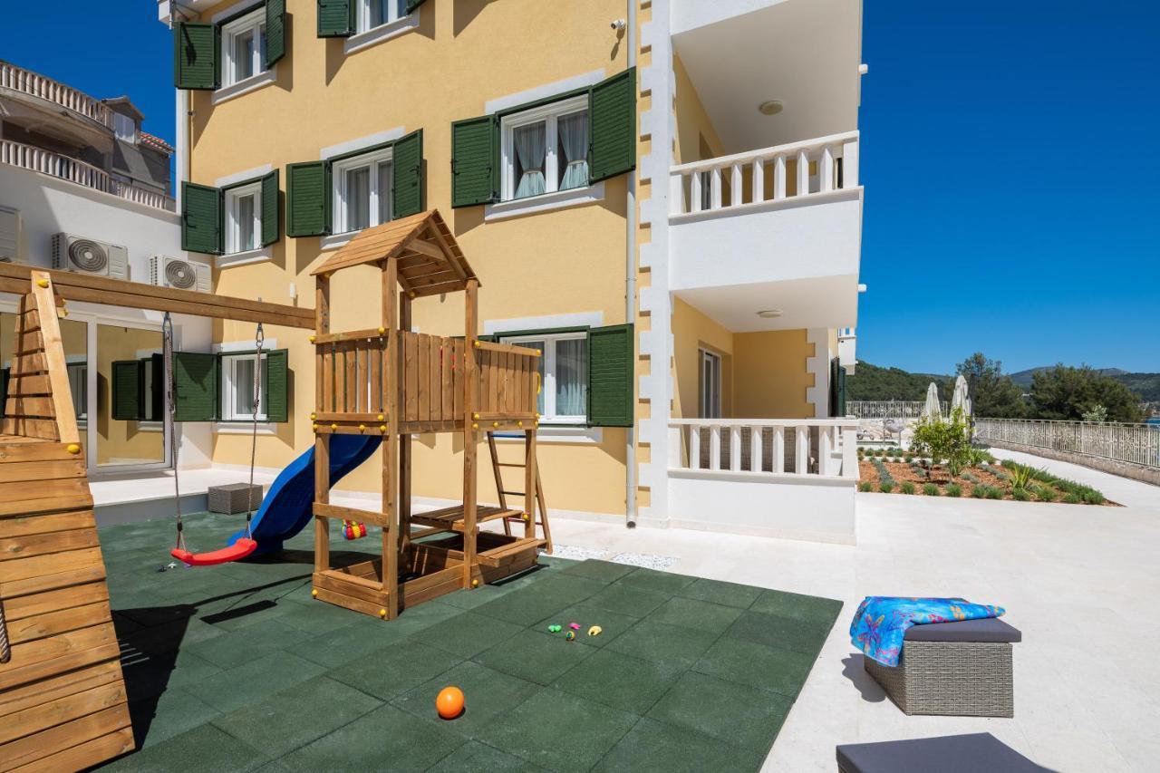 Apartments Villa Maracella Marina  Exterior foto